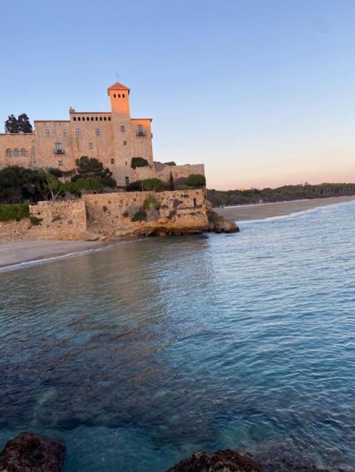 Loft, Muy Cerca De Playa Y Castillo Tamarit Tarragona Exterior foto
