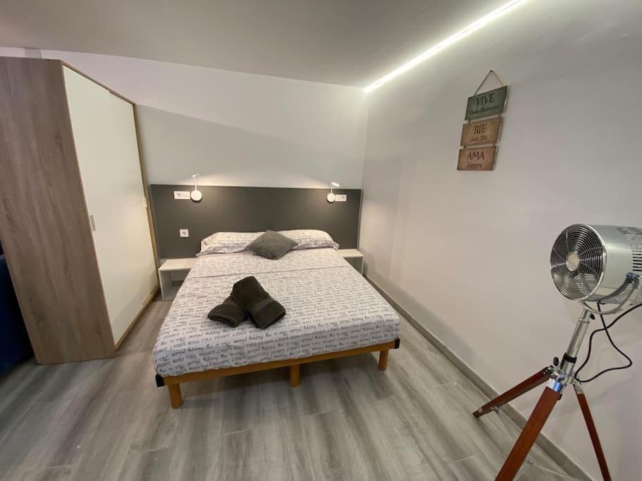 Loft, Muy Cerca De Playa Y Castillo Tamarit Tarragona Exterior foto